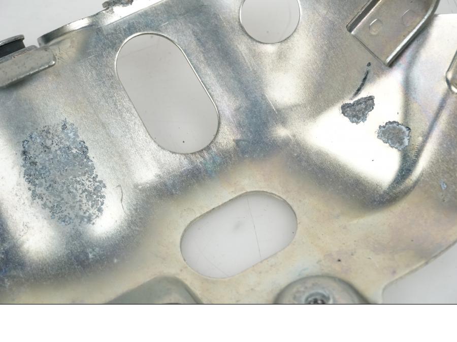 Extrabild1 pÄ BensintankfÀste frÄn en Suzuki GSX-R 1000 -2007 motorcykel.