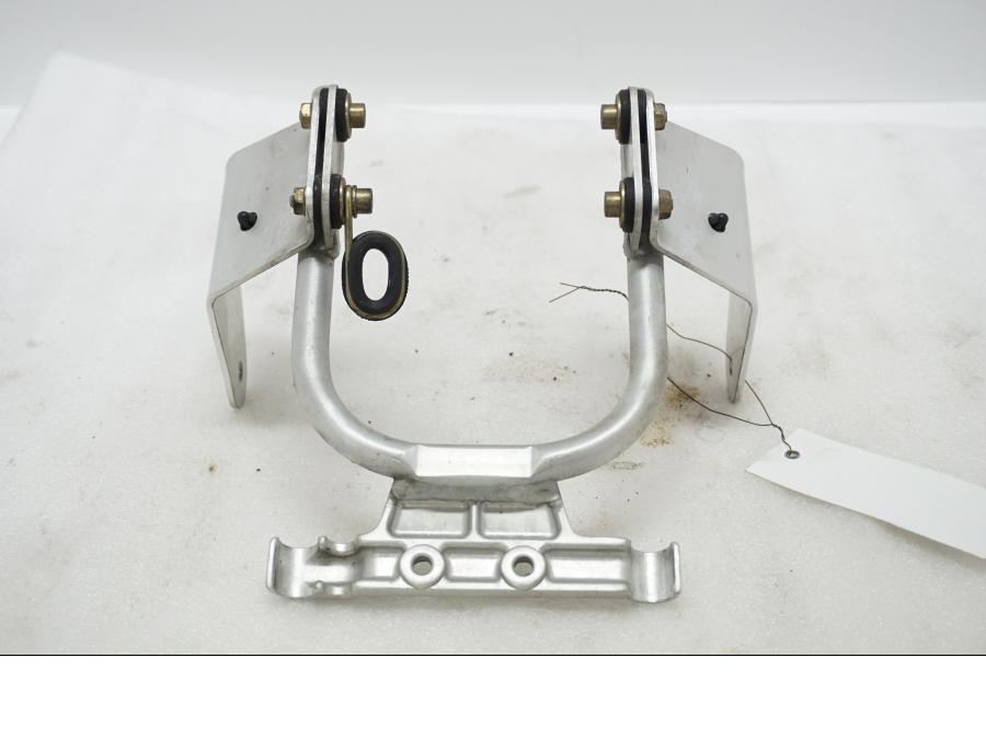 Baksidan pÄ StrÄlkastarfÀste frÄn en Ducati Monster 900 -1998 motorcykel.