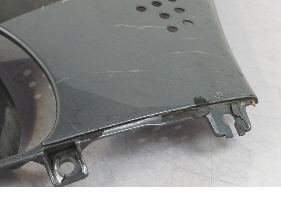 Extrabild3 på Magkåpa från en Honda CBR 900 RR -1995 motorcykel.