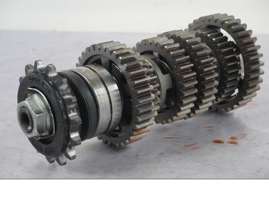 Extrabild5 på Växellåda från en Kawasaki Z 900 -2019 motorcykel.