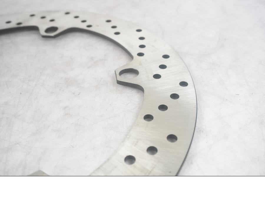 Vänster sida på Bromsskiva från en BMW R 1100 S -2001 motorcykel.