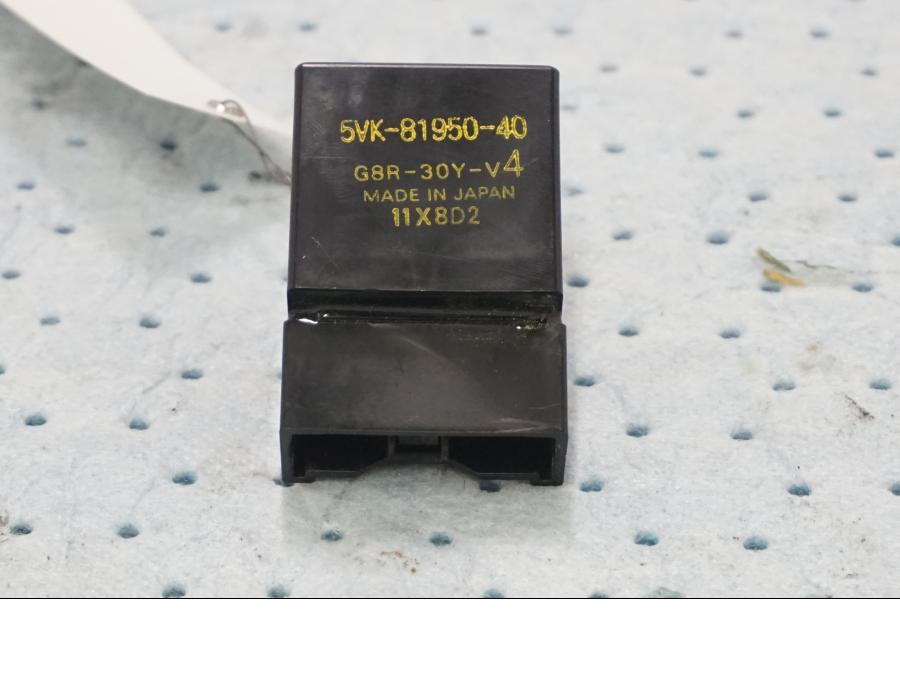 Framsidan på Relä från en Yamaha MT-09 Tracer -2019 motorcykel.