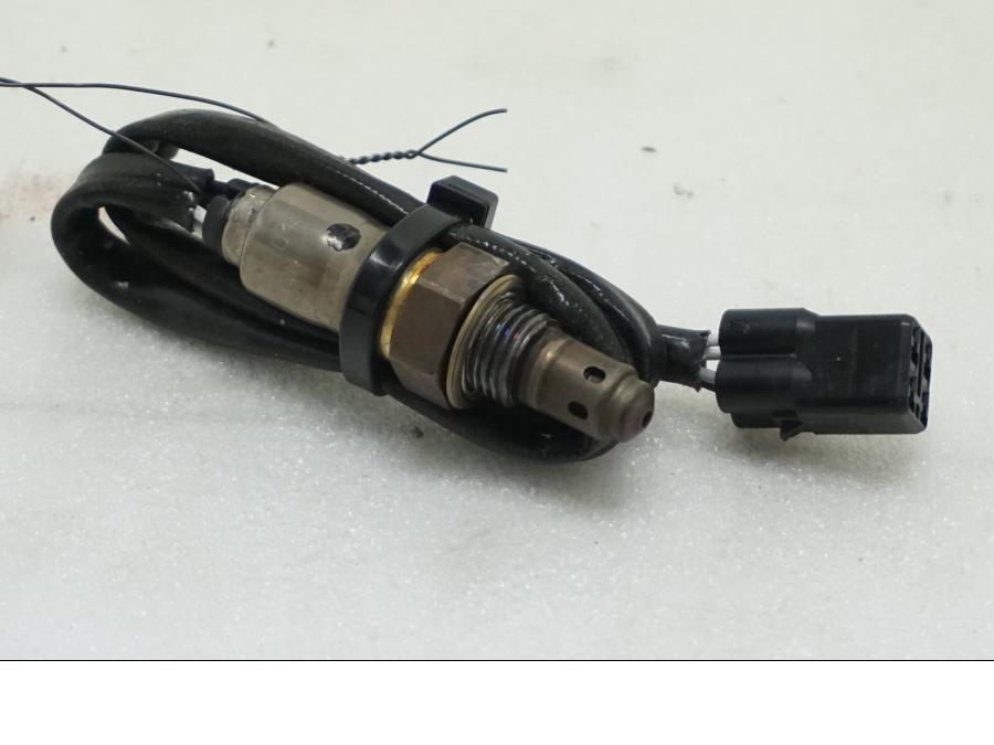 Framsidan på Lambdasond från en Ducati Multistrada 1158 V4 -2021 motorcykel.