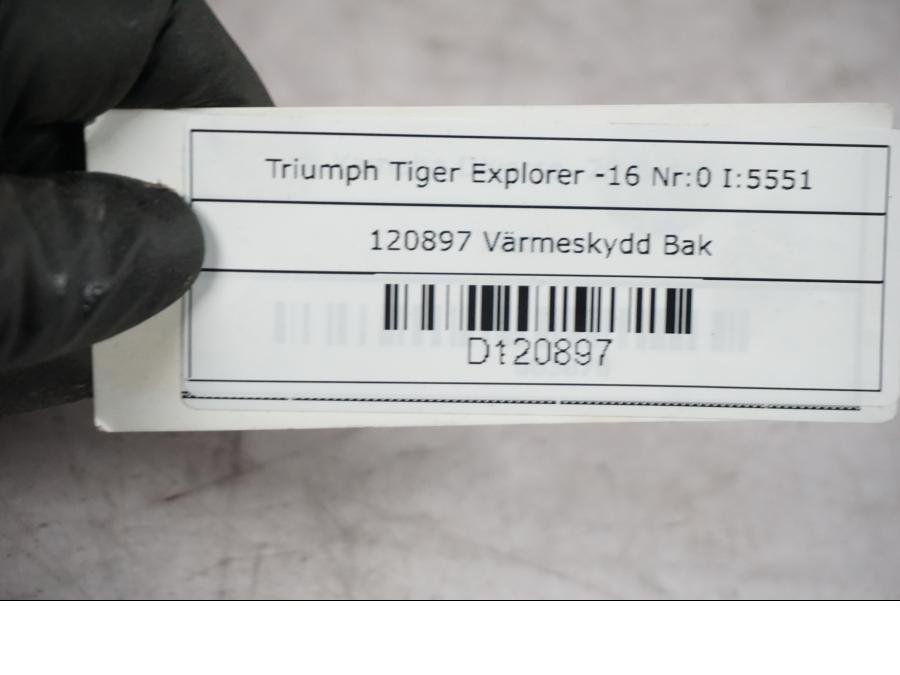 Extrabild1 på Värmeskydd från en Triumph Tiger Explorer -2016 motorcykel.