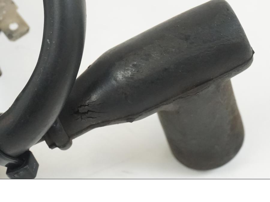 Extrabild2 på Tändspole från en Aprilia RS 250 -1998 motorcykel.