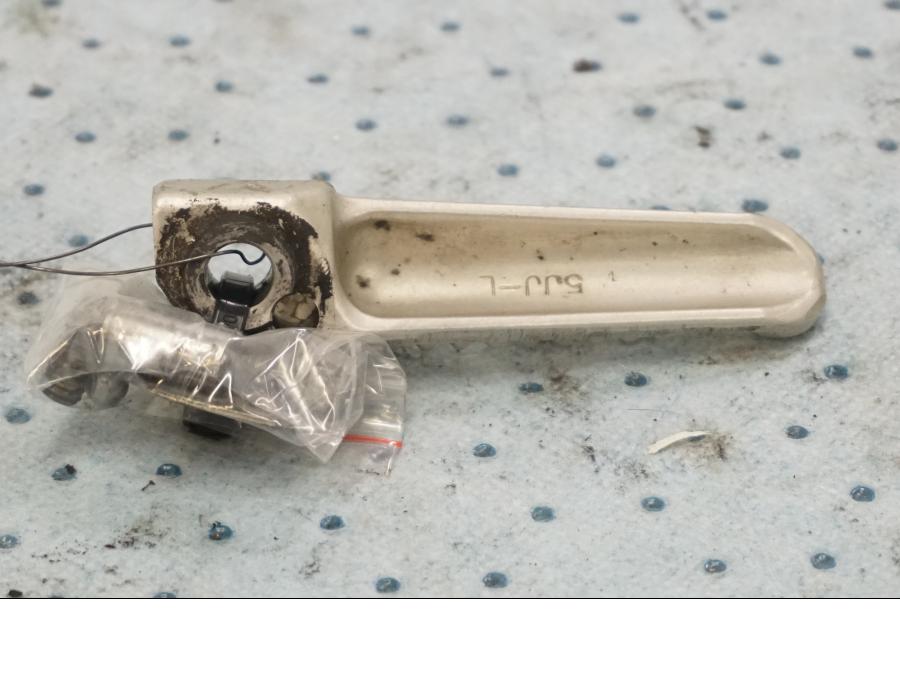 Baksidan pÄ Fotpinne frÄn en Yamaha YZF 1000 R1 -2010 motorcykel.