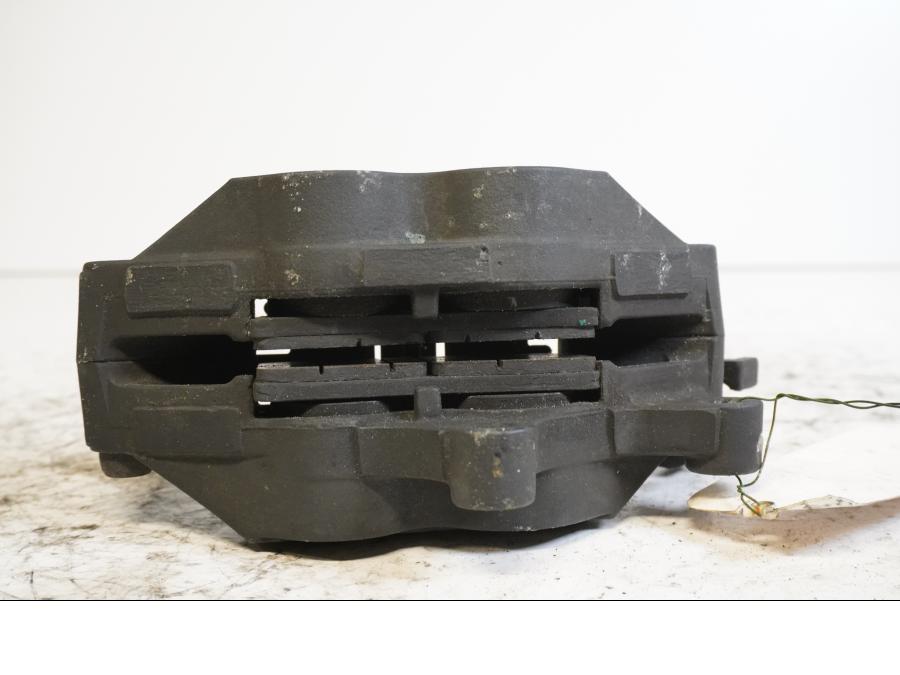 Höger sida på Bromsok från en BMW R 1150 RS -2002 motorcykel.