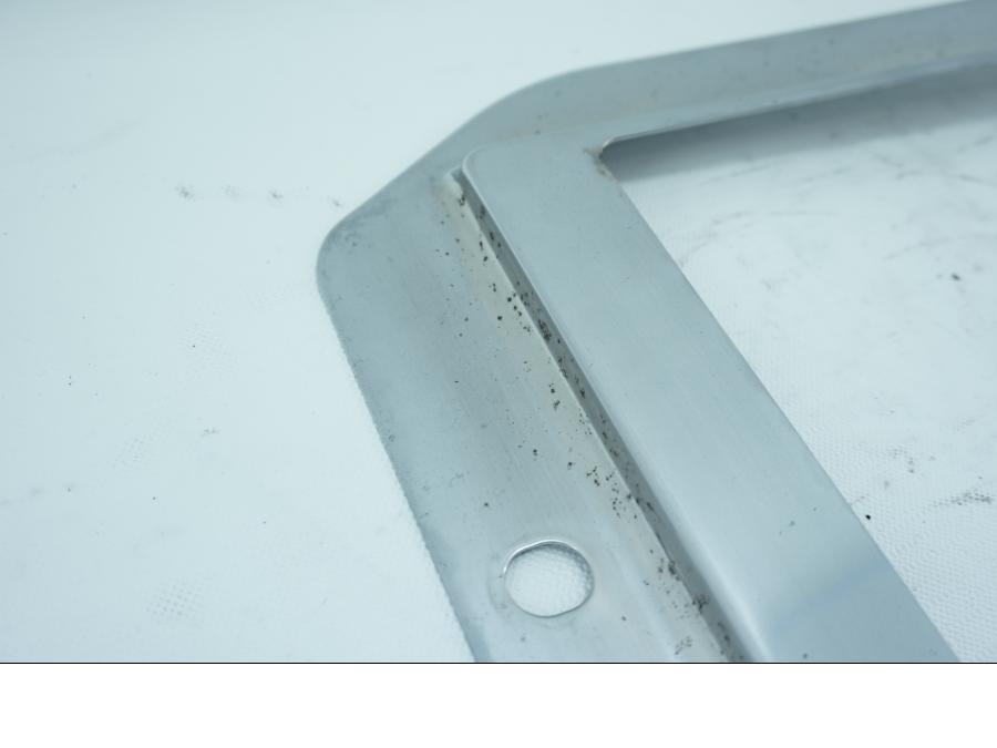 Vänster sida på Vattenkyldekor från en Kawasaki VN 1500 Classic Tourer -2001 motorcykel.