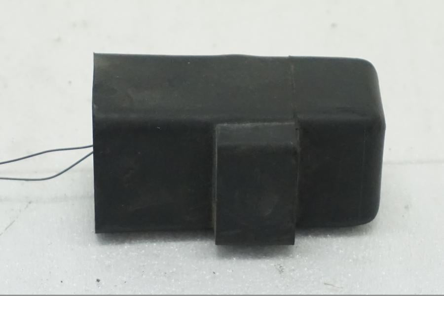 Framsidan på Startrelä från en Yamaha YZF-R 125 -2008 motorcykel.