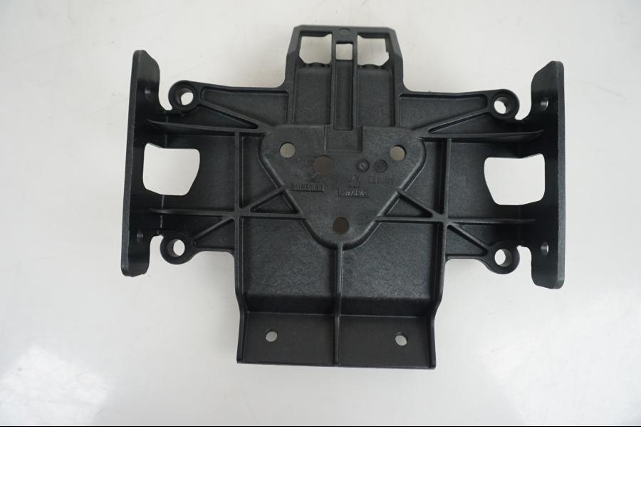 Baksidan på Skylthållare från en Ducati Monster 1100 EVO ABS -2015 motorcykel.