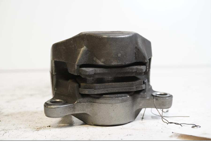 Höger sida på Bromsok från en KTM RC8 -2009 motorcykel.