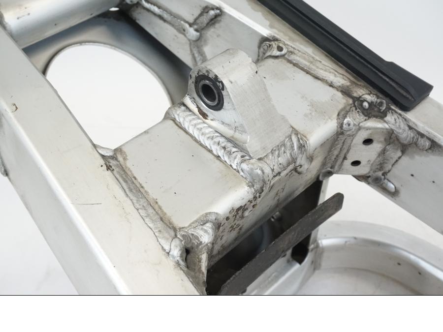 Extrabild6 på Sving från en Yamaha YZF R6 -1999 motorcykel.