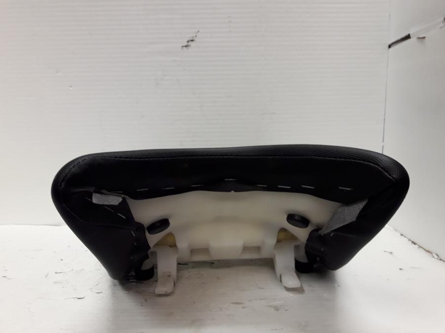 Vänster sida på Sadel från en Suzuki GSX-S 1000 -2018 motorcykel.