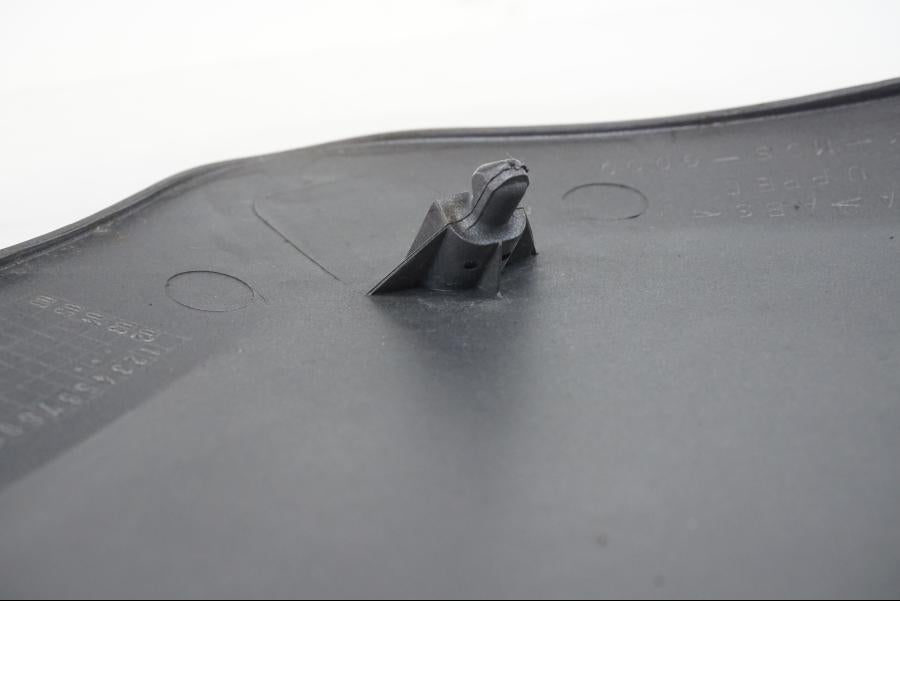 Extrabild6 på Toppkåpa från en Honda ST 1300 -2002 motorcykel.