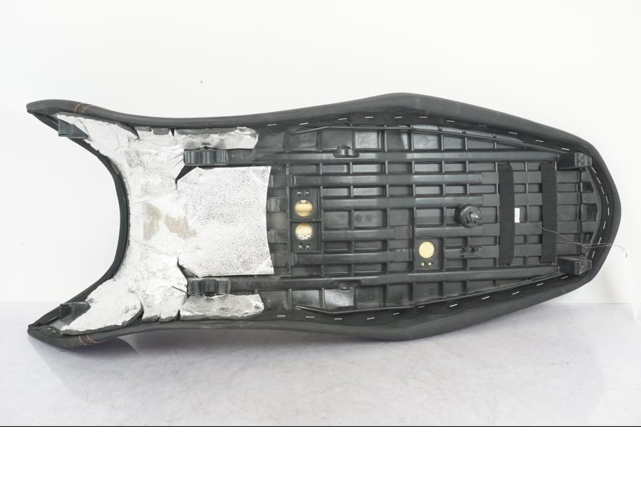 Extrabild3 pÄ Sadel frÄn en KTM 1290 Super Adventure R -2018 motorcykel.