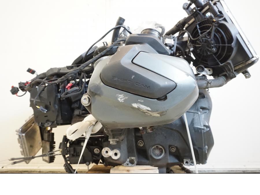 Framsidan på Motorpaket från en BMW R 1250 GS -2019 motorcykel.