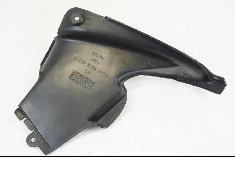 Höger sida på Innerpanel från en Honda VFR 800 -2003 motorcykel.