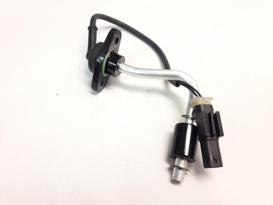 Framsidan på Oljenivågivare från en BMW R 1250 GS -2020 motorcykel.