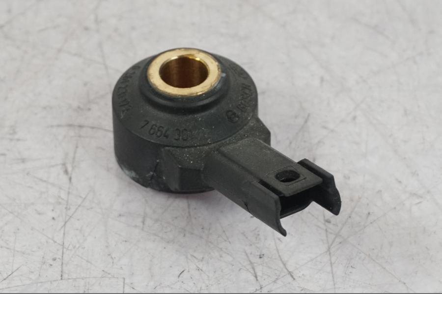 Höger sida på Knacksensor från en BMW R 1250 GS -2023 motorcykel.