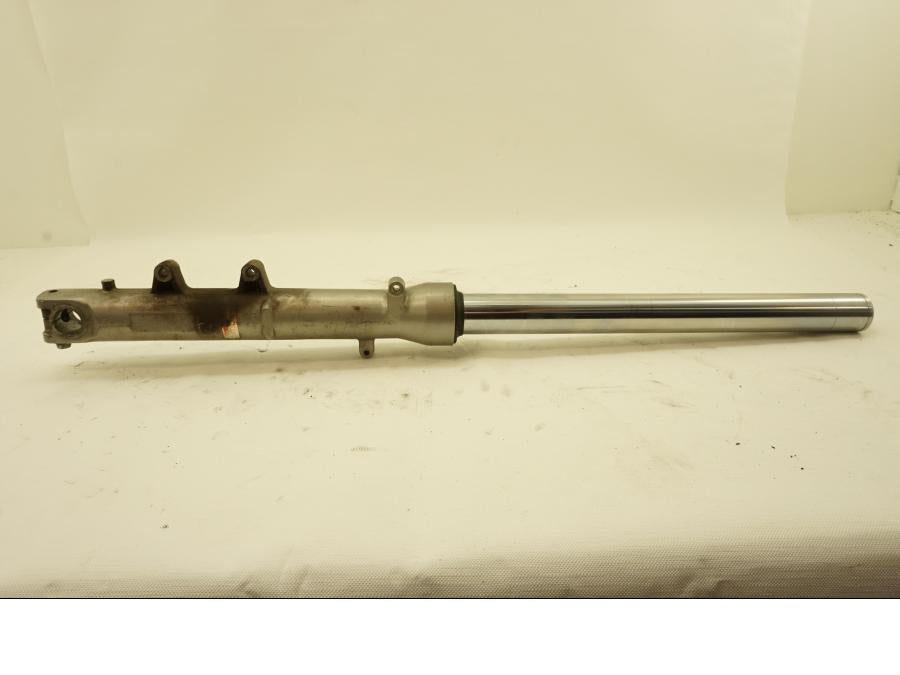 VÀnster sida pÄ Gaffelben frÄn en Honda VFR 750 -1990 motorcykel.