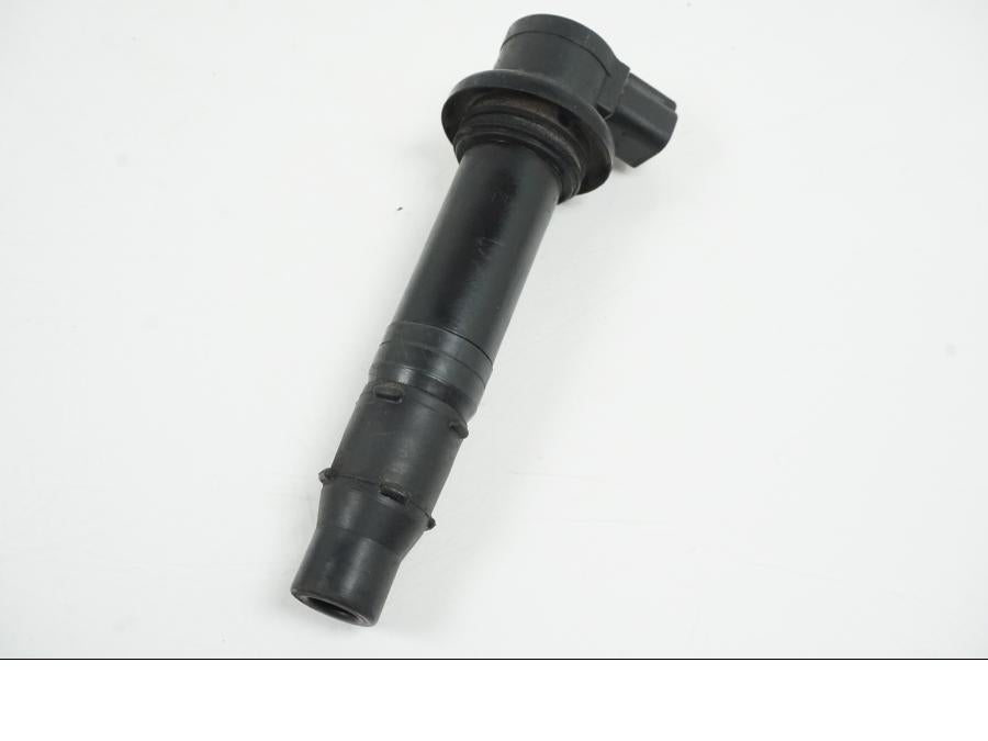 Baksidan pÄ TÀndspole frÄn en Yamaha YZF R6 -2006 motorcykel.