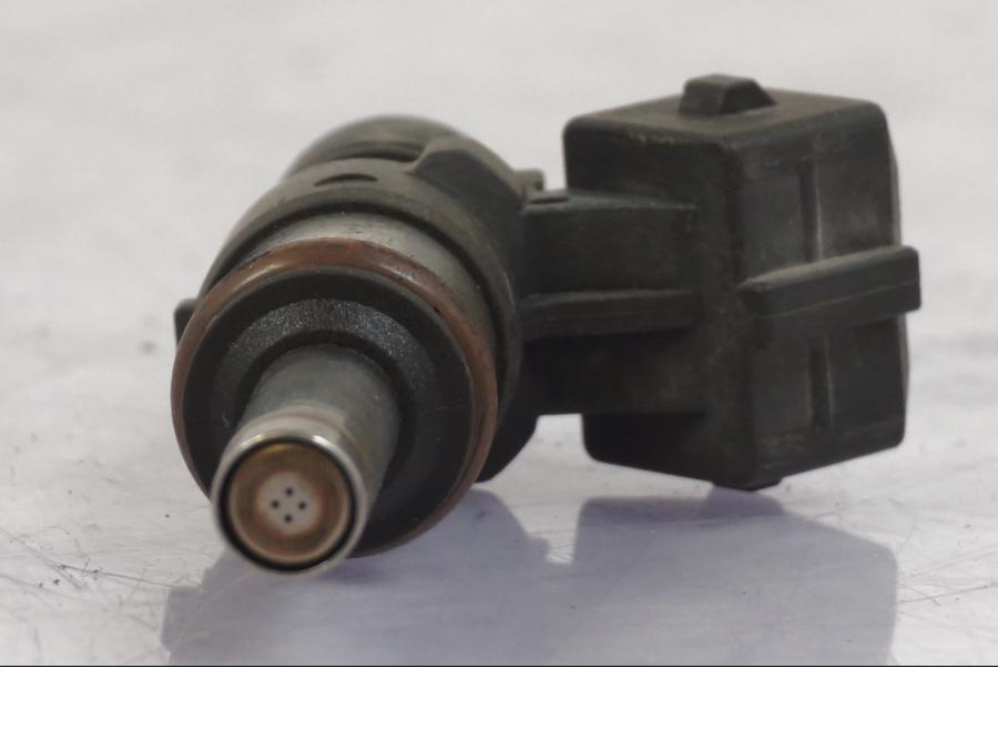 Snett nerifrån på Spridare från en BMW R 1200 GS -2005 motorcykel.