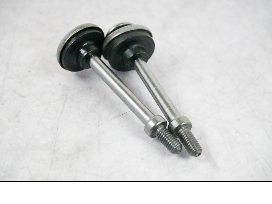 Baksidan på Ventilkåpa från en BMW R 1200 GS -2010 motorcykel.