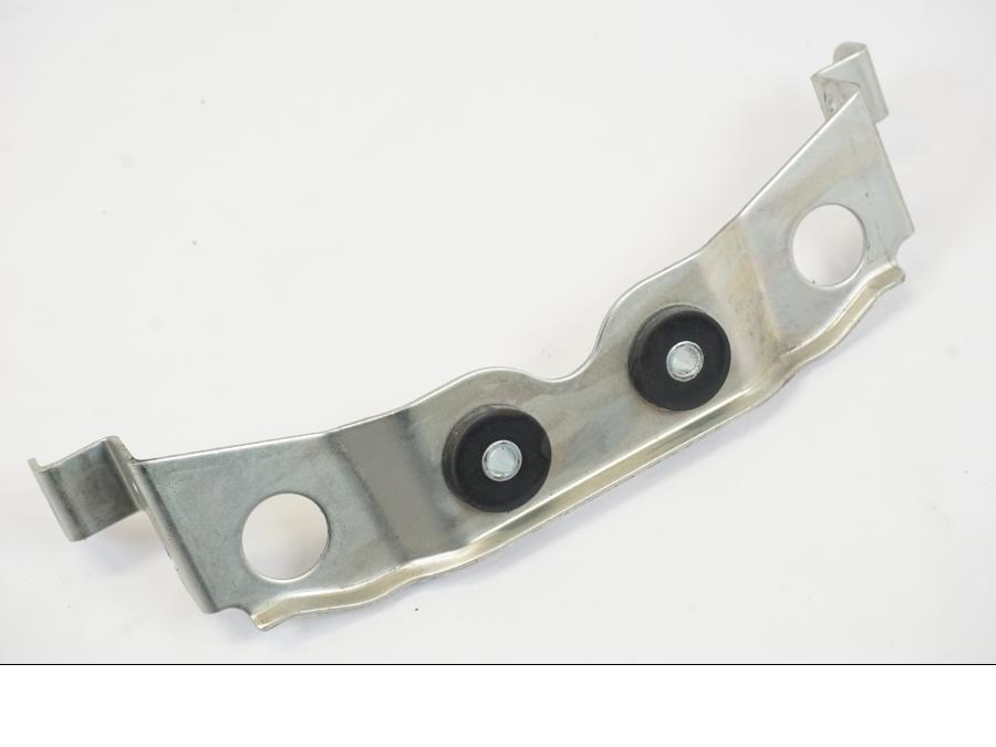 Baksidan på Bensintankfäste från en Yamaha MT-07 -2016 motorcykel.