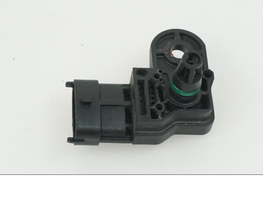 Baksidan på Mapsensor från en H-D Electra Glide FLHT -2016 motorcykel.