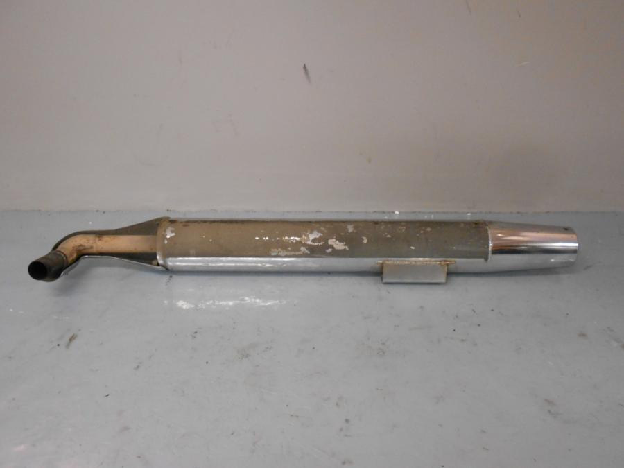 Baksidan på Ljuddämpare från en Kawasaki VN 1500 Classic Tourer -2002 motorcykel.