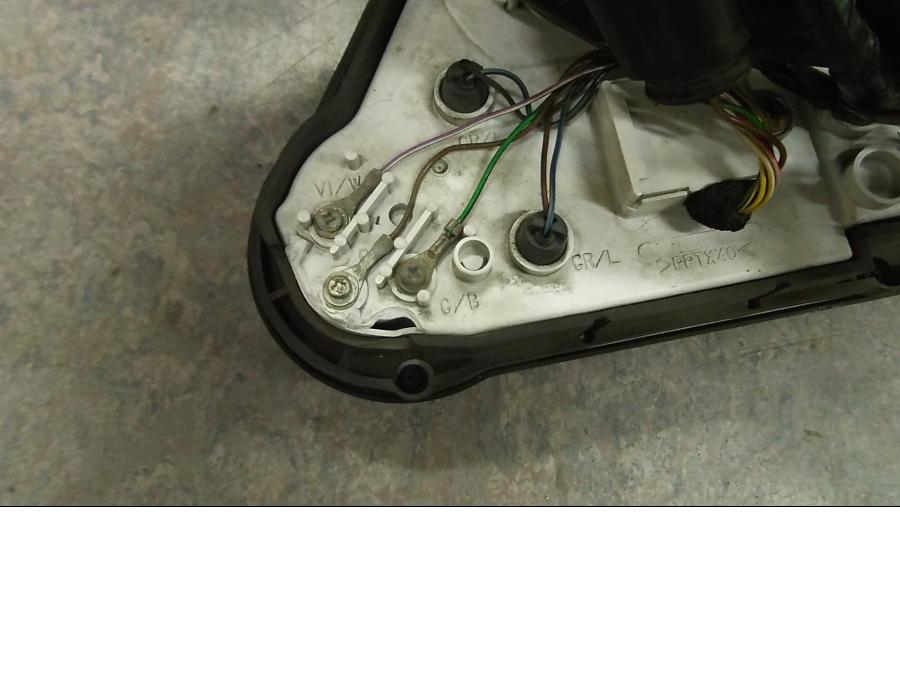 Höger sida på Instrumentpanel från en BMW K 1200 RS -1998 motorcykel.