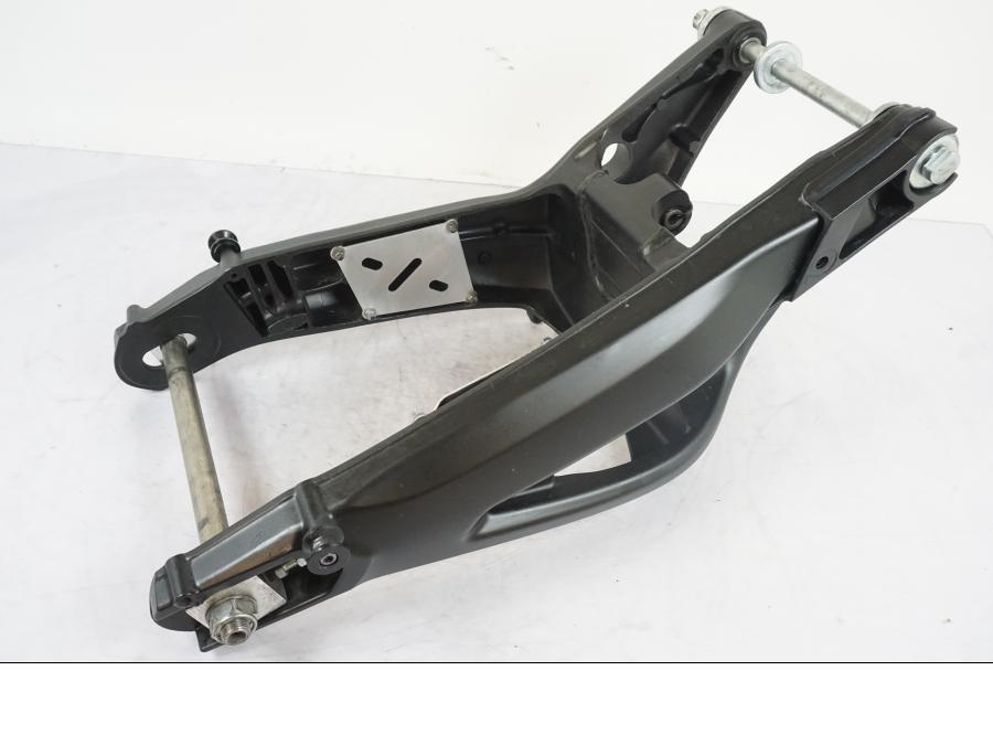 Extrabild5 på Sving från en Yamaha MT-09 -2020 motorcykel.