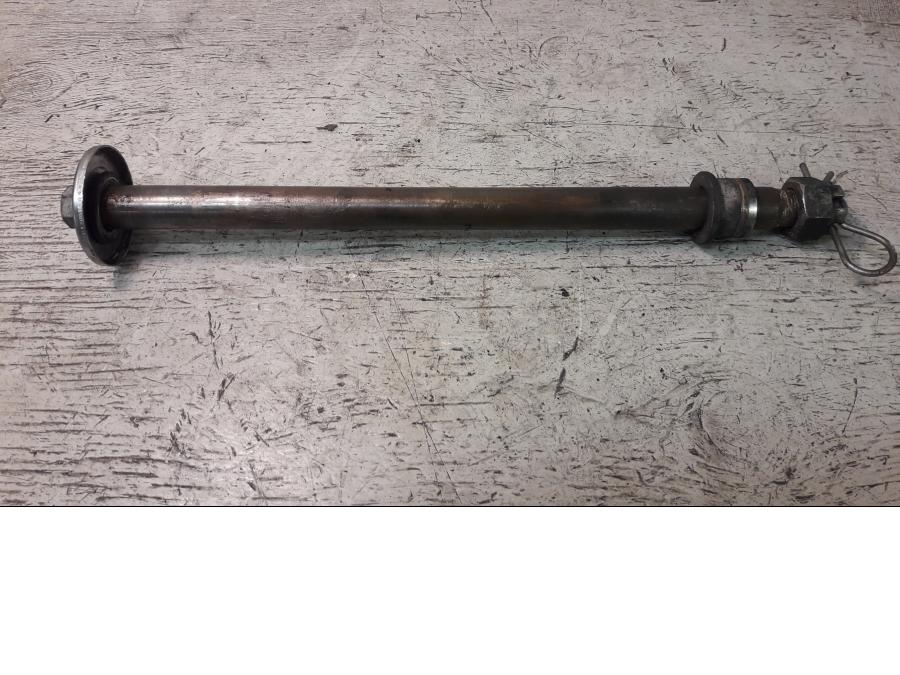 Framsidan på Axel från en Kawasaki VN 1500 -1997 motorcykel.