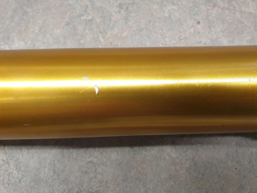 Snett uppifrån på Gaffelben från en Kawasaki ZX-10R -2005 motorcykel.