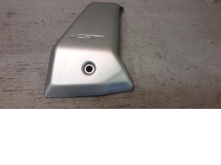 Baksidan på Dekorkåpa från en KTM 1290 Super Duke -2016 motorcykel.