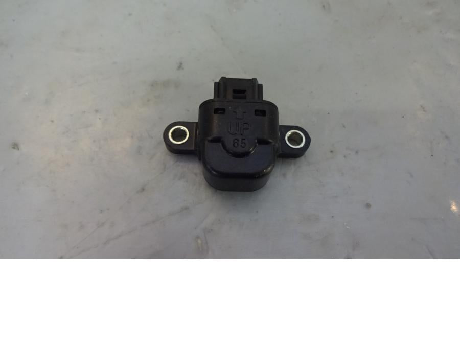 Framsidan på Tilt Sensor från en Kawasaki Z 1000 -2018 motorcykel.