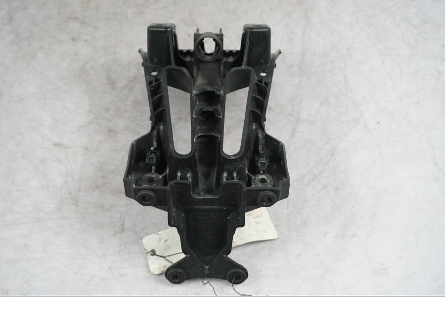 Baksidan på Bakskärm från en BMW S 1000 XR -2019 motorcykel.