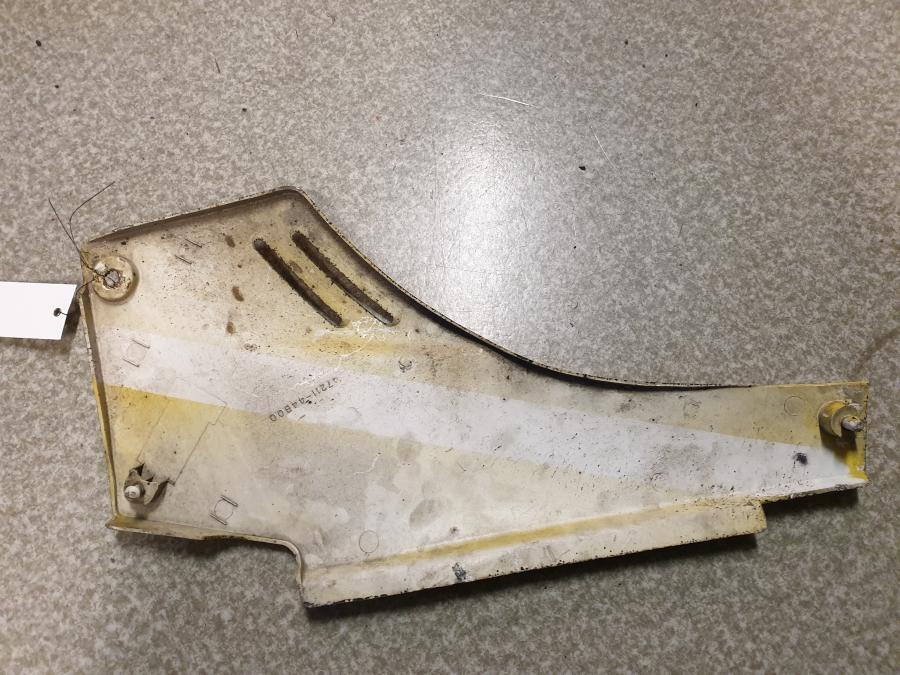 Vänster sida på Sidopanel från en Suzuki DR 750 S -1989 motorcykel.