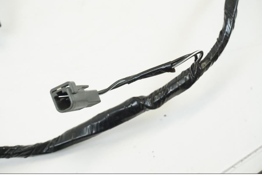 Extrabild6 på Strålkastare från en Suzuki GSX 1300 R -2017 motorcykel.