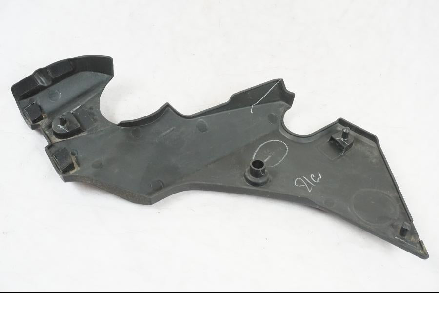 Höger sida på Ramskydd från en Kawasaki ER-6N -2016 motorcykel.