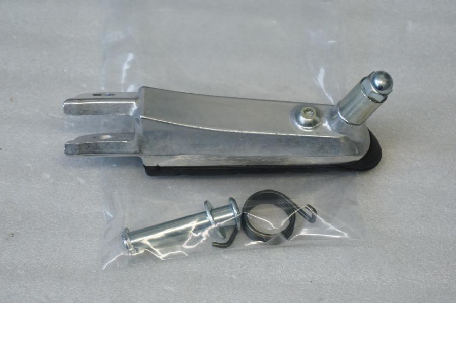 Baksidan på Fotpinne från en Honda CBR 600 -2002 motorcykel.