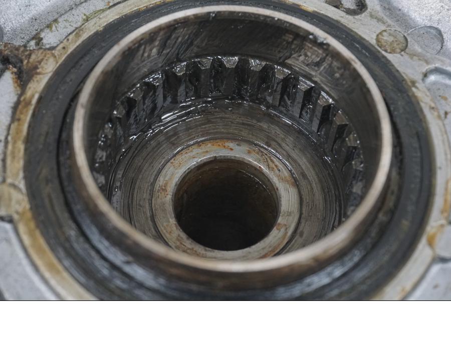 Extrabild6 på Slutväxel från en Yamaha XJ 900 -1997 motorcykel.