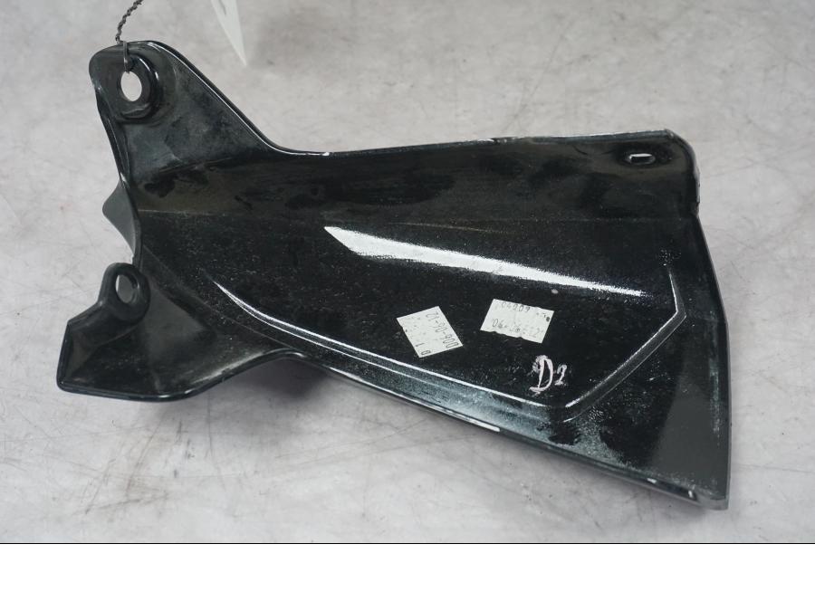 Snett uppifrån på Plast från en Triumph Tiger Explorer -2012 motorcykel.