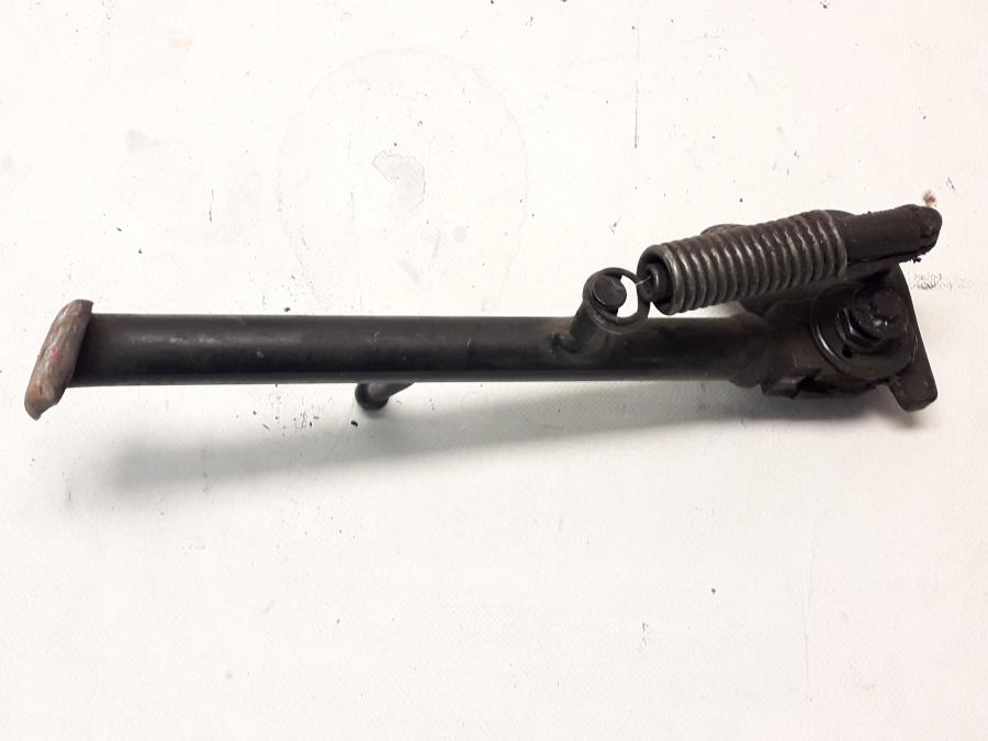 Baksidan på Sidostöd från en Honda CBR 600 -1997 motorcykel.