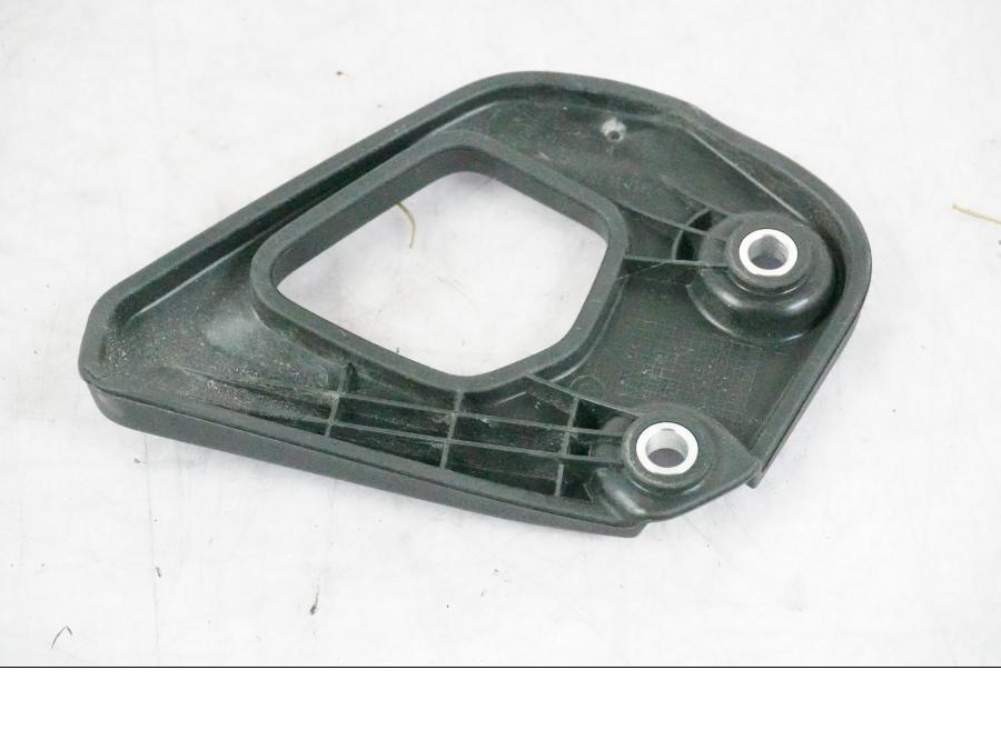 Baksidan pÄ HÀlskydd frÄn en BMW R 1250 GSA -2021 motorcykel.