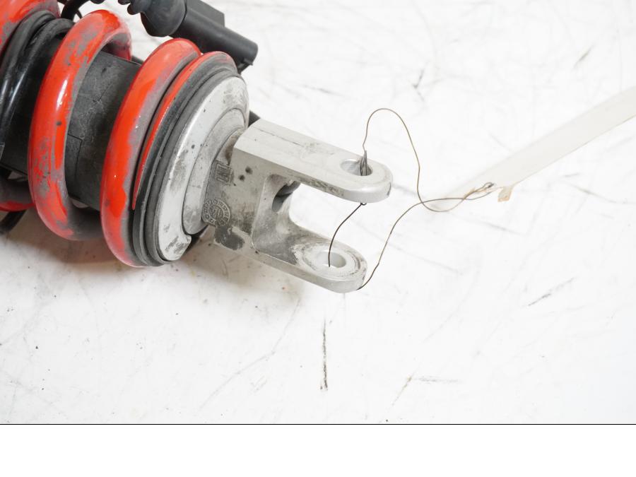 Extrabild1 på Stötdämpare från en BMW S 1000 RR -2015 motorcykel.