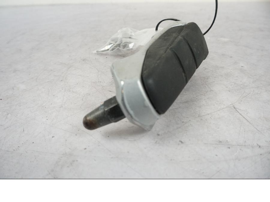 Höger sida på Fotpinne från en BMW R 850 R -2004 motorcykel.