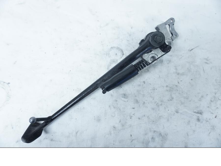 Framsidan på Sidostöd från en Yamaha YZF 1000 R1 -2002 motorcykel.