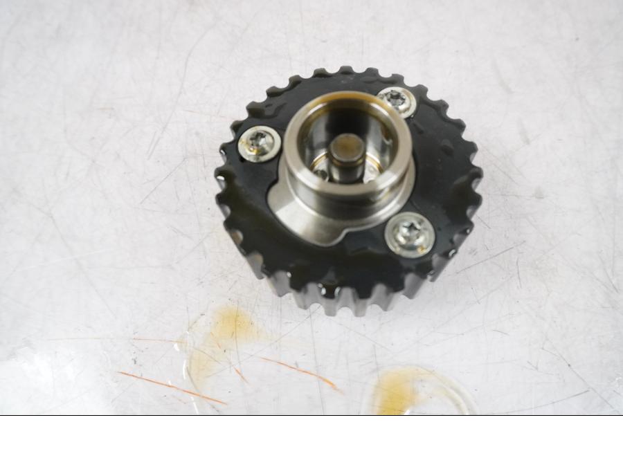 Snett nerifrån på Remdrev från en Ducati Multistrada 1260 -2020 motorcykel.