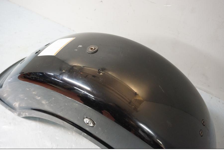 Extrabild2 på Bakskärm från en Suzuki VL 800 -2001 motorcykel.